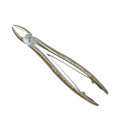 Straight forceps open