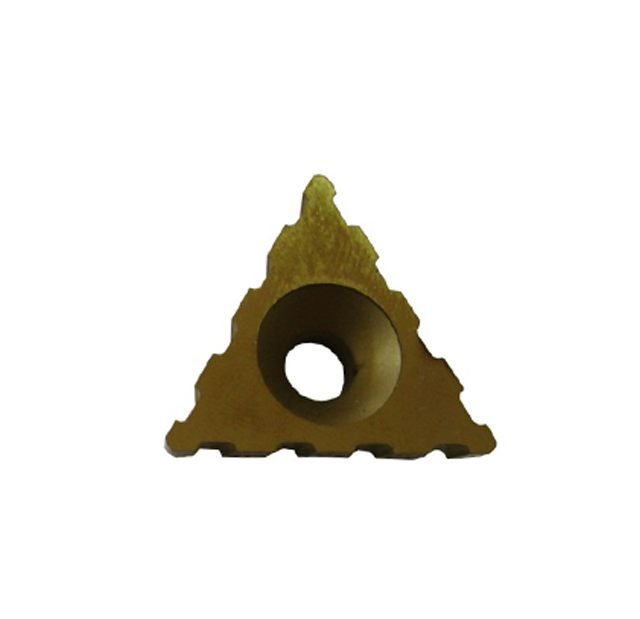 Titanium insert for triangular rasp 4 grooves Close-Up