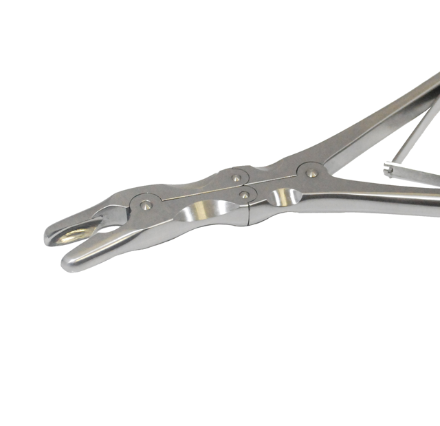 15° Gouge Forceps Close-Up